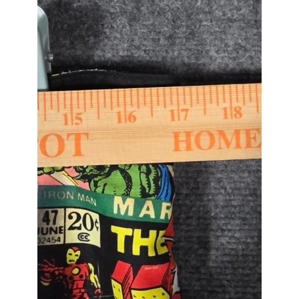 Marvel Comics Mens Board Shorts Comic Book Print Swim Trunks Large Casual Summer